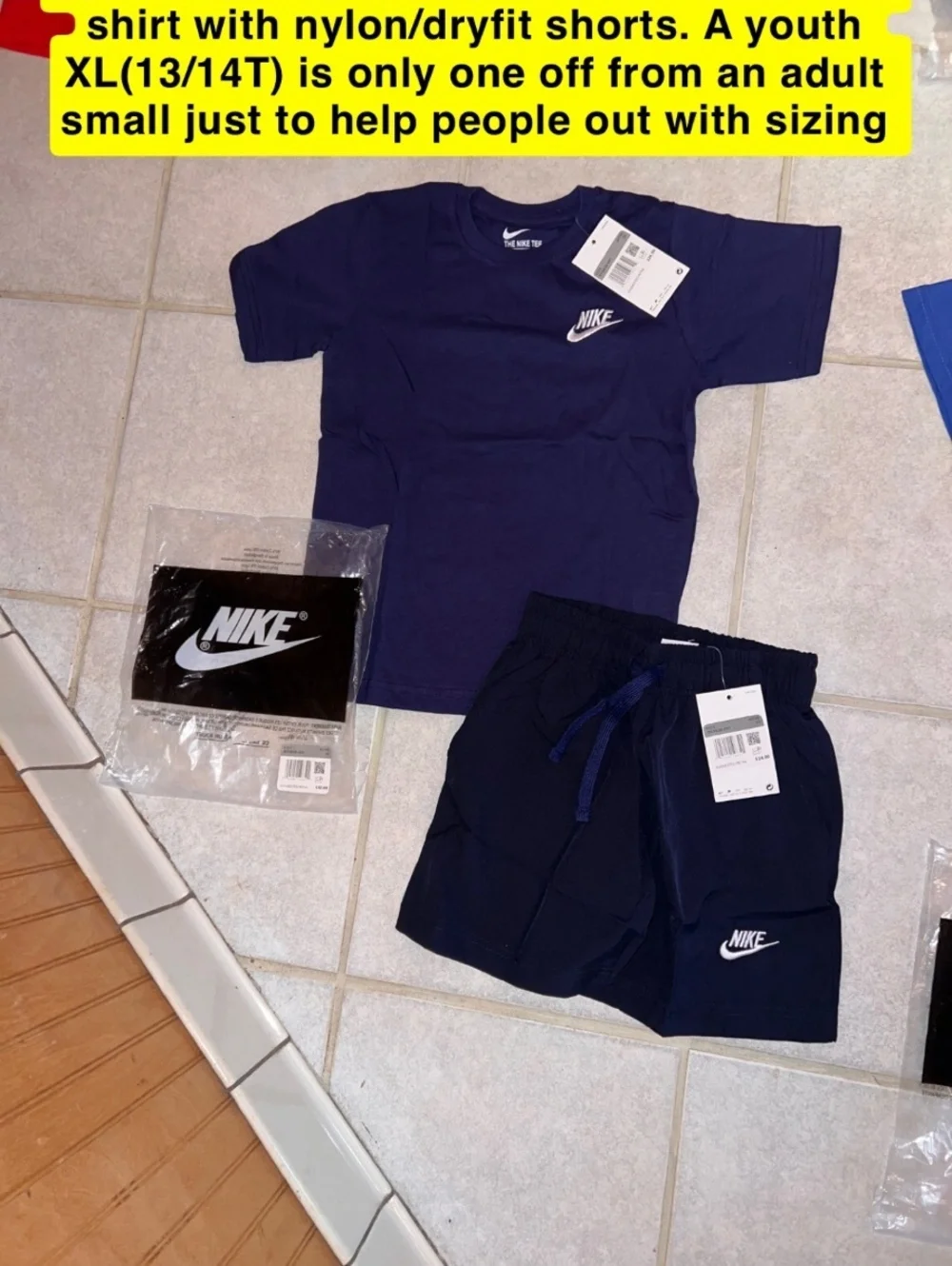 Kids Nike short/shirt set 5T